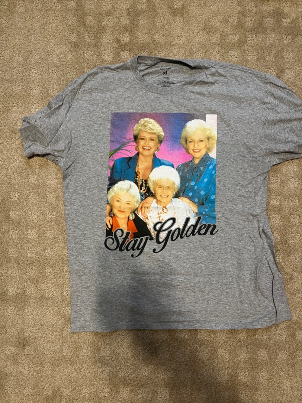 XL Gray 'Stay Golden' Graphic Tee with Colorful Portrait